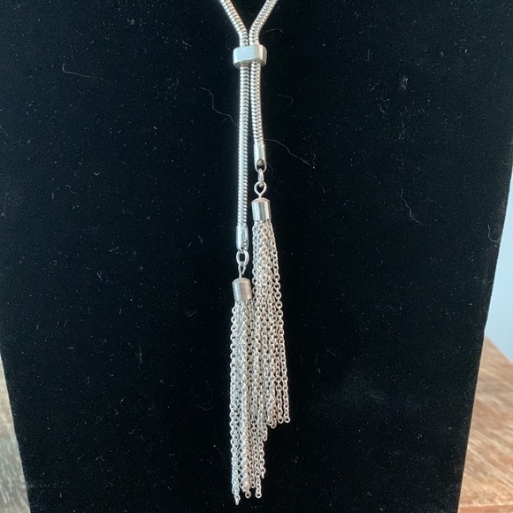 Dangling Necklace - Picture 2 of 5